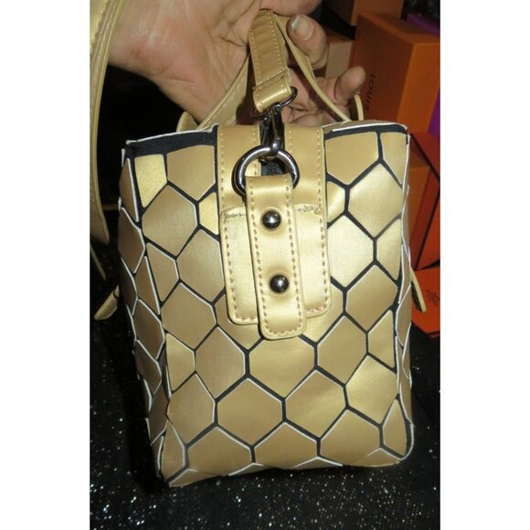 Patrizia Luca Milano made in Italy Gold Geometric Design Crossbody Satchel - Picture 4 of 11